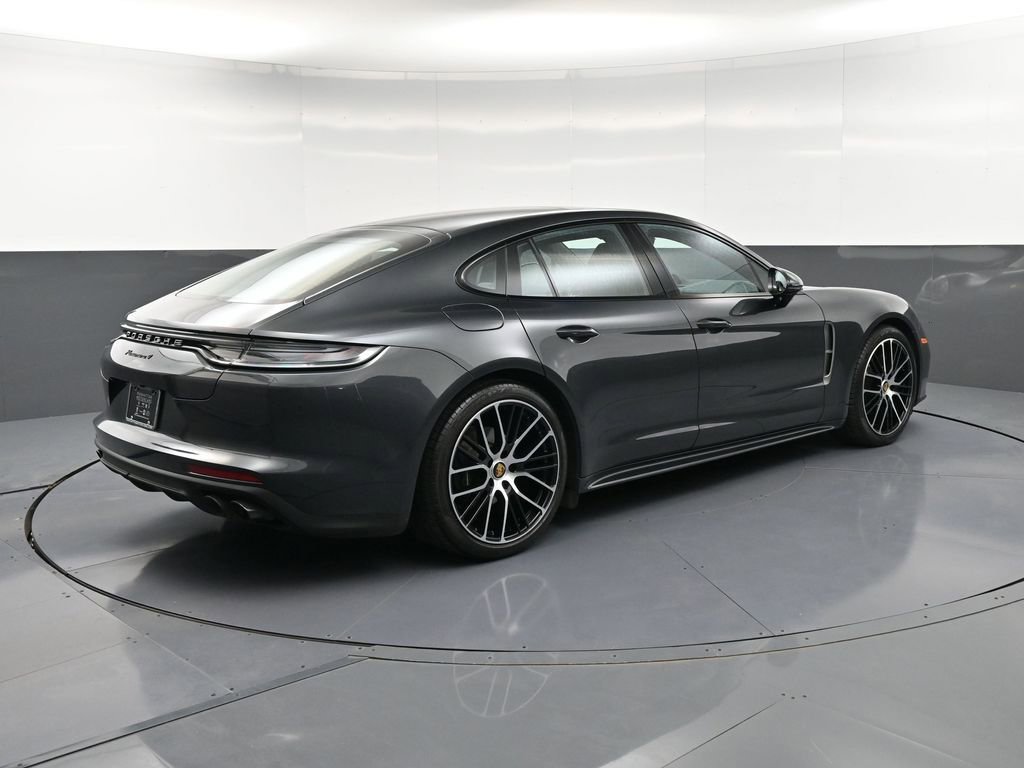 Certified 2023 Porsche Panamera 4 Platinum Edition image 8