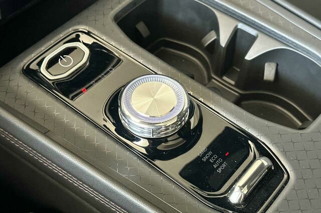 New 2025 Jeep Wagoneer S Limited image 18