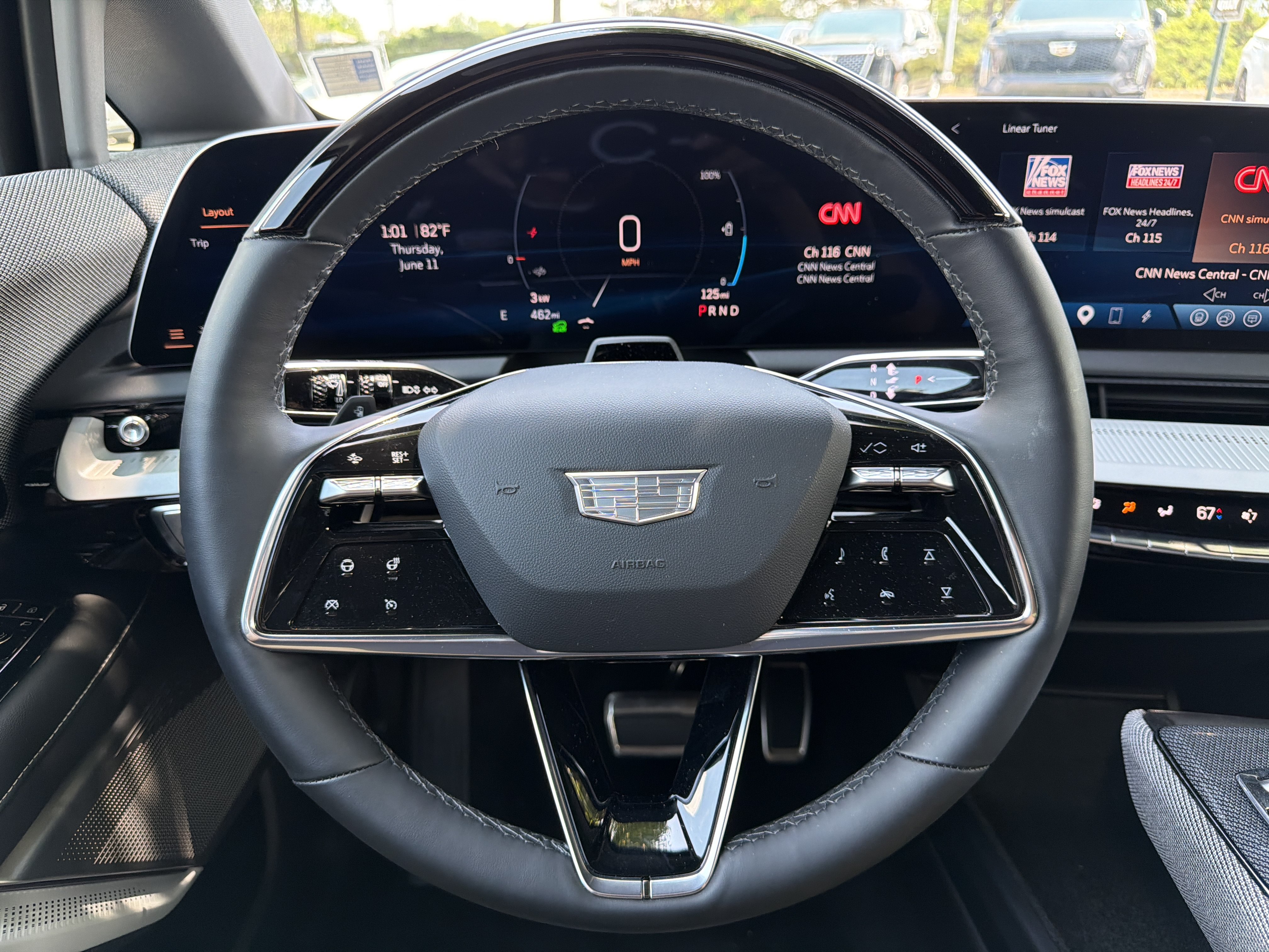 Used 2025 Cadillac Optiq Luxury 1 AWD/4WD image 23