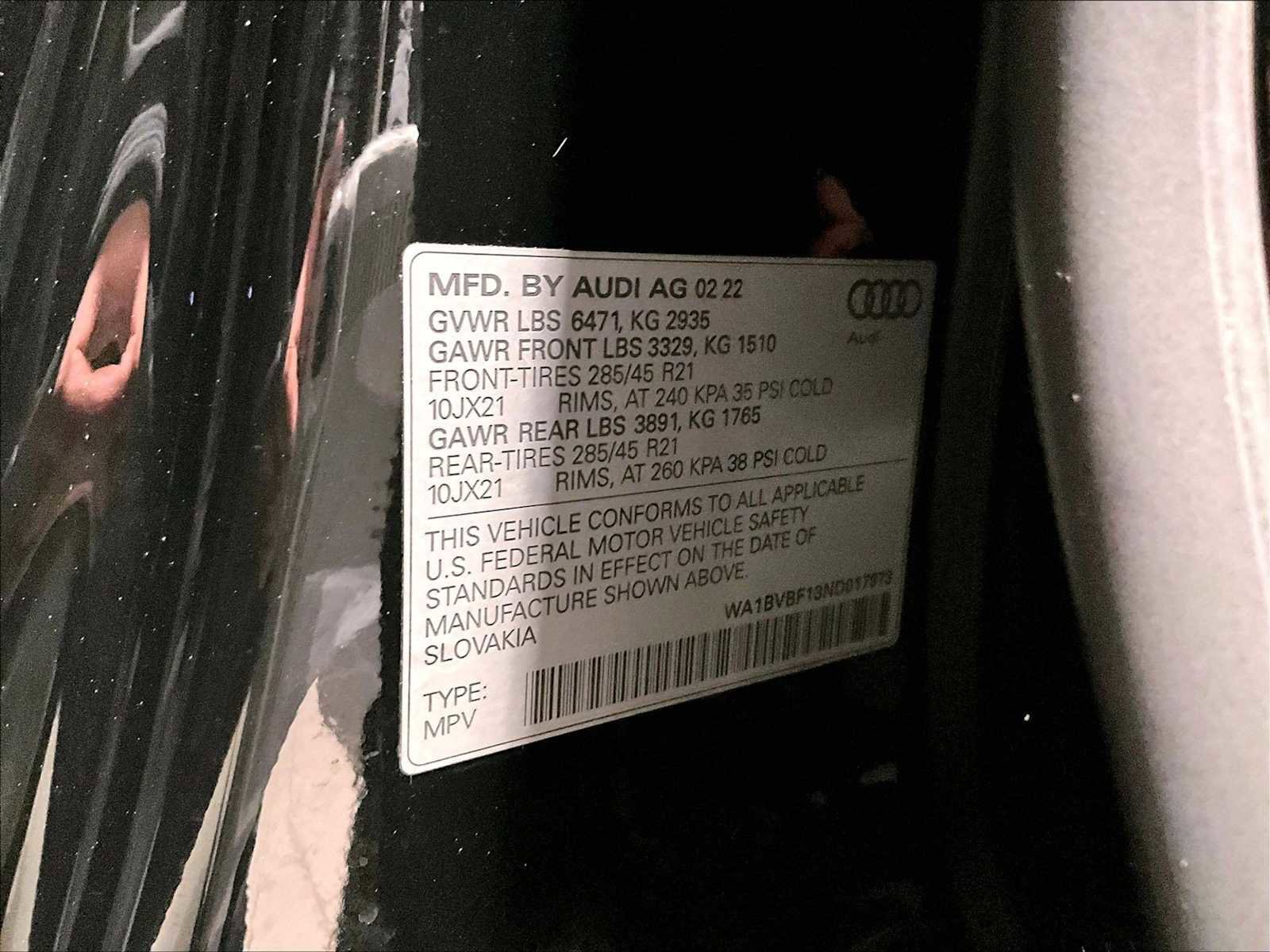 Used 2022 Audi Q8 Premium Plus w/ Premium Plus Package image 36