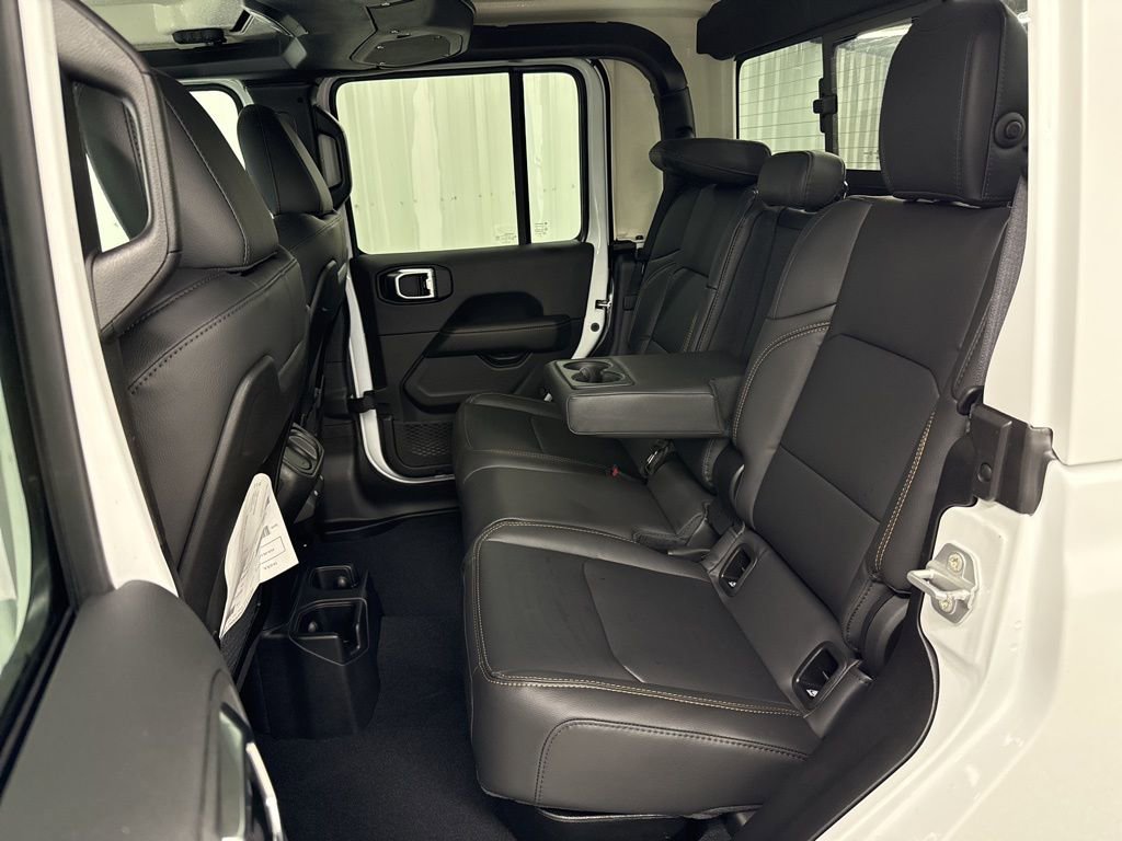 New 2026 Jeep Gladiator Sport image 11