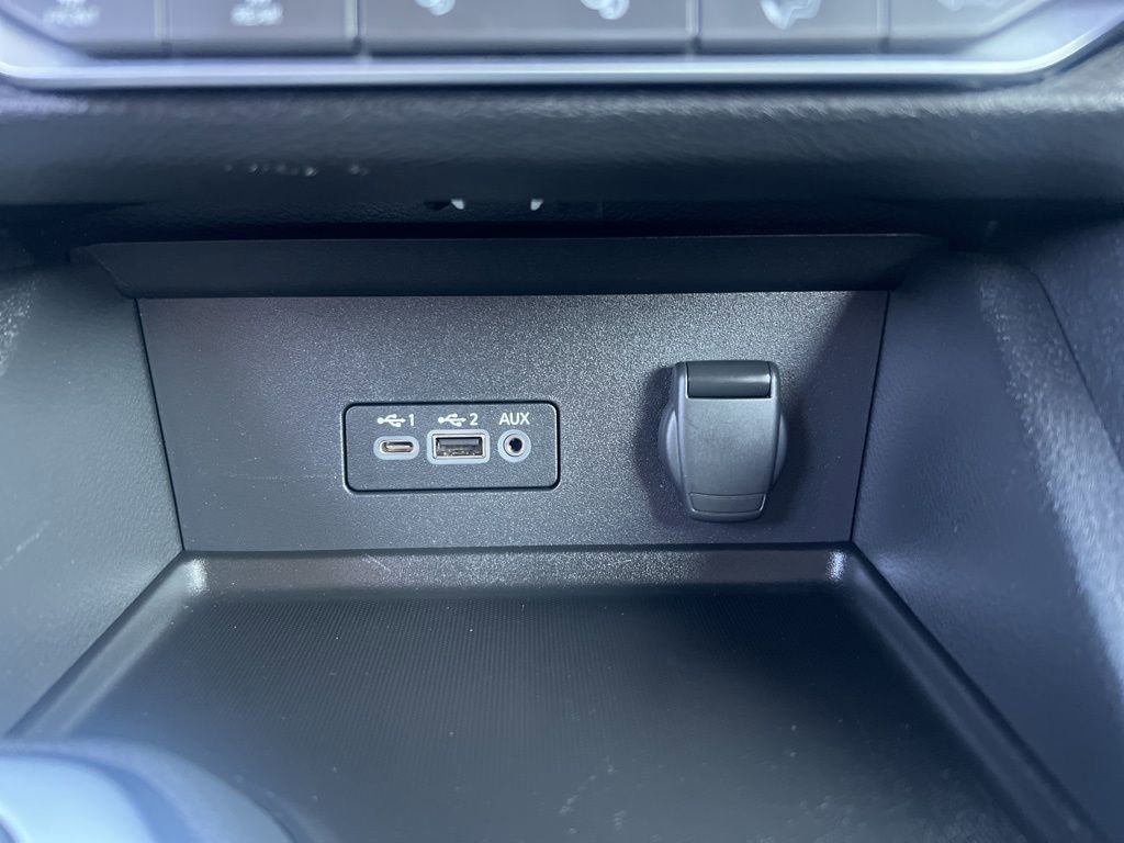 Certified 2021 Nissan Sentra SV image 51