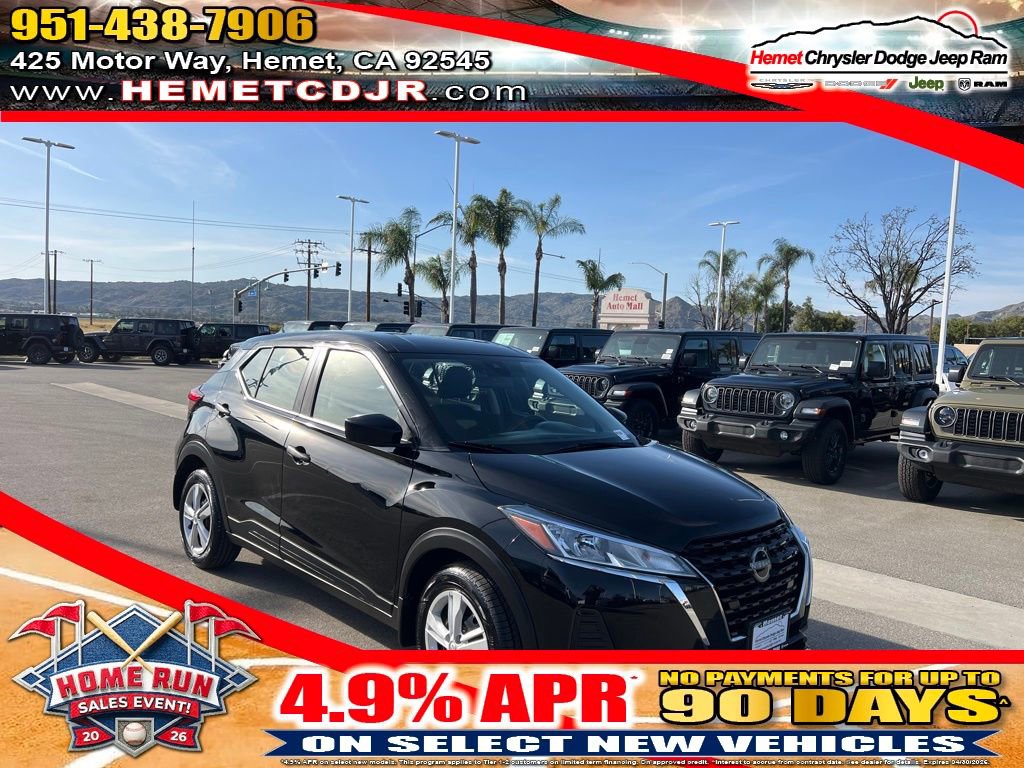 Used 2024 Nissan Kicks S FWD image 1
