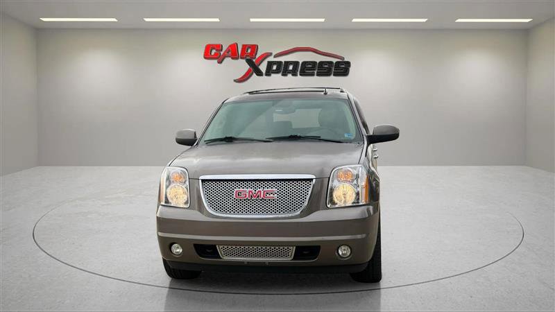 Used 2013 GMC Yukon Denali image 4