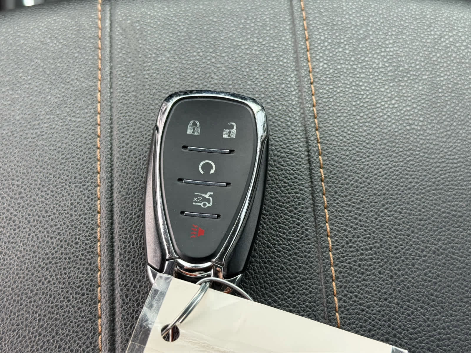 Used 2020 Chevrolet Traverse RS image 39