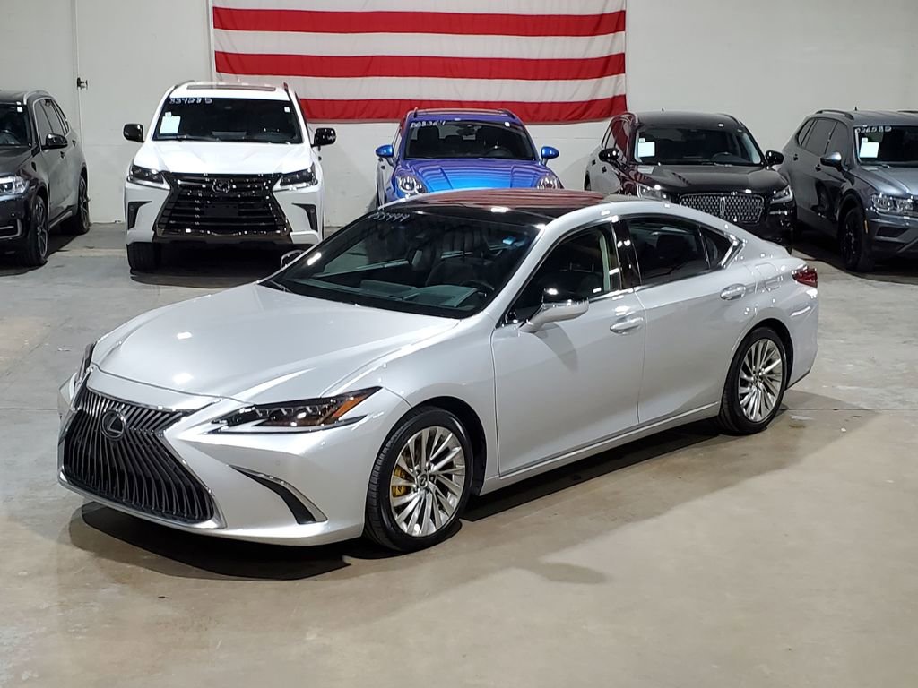 Used 2021 Lexus ES 350 Ultra Luxury w/ Accessory Package 2 image 42