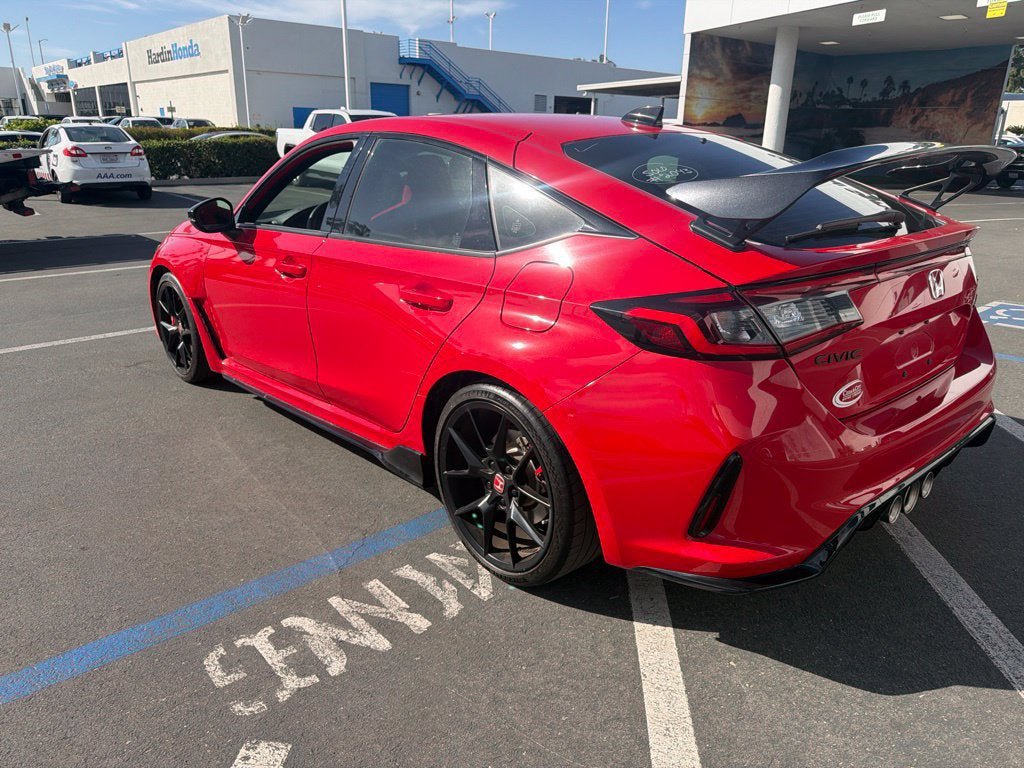 Used 2024 Honda Civic Type R image 8