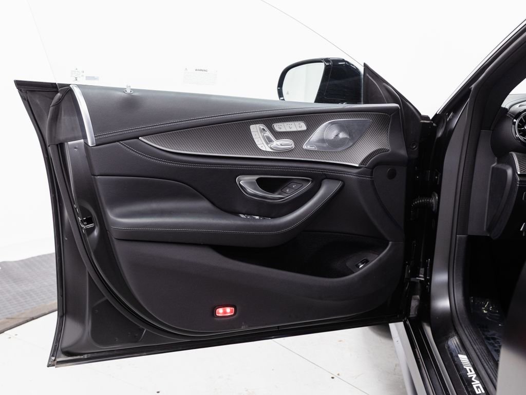 Used 2022 Mercedes-Benz AMG GT 43 image 5
