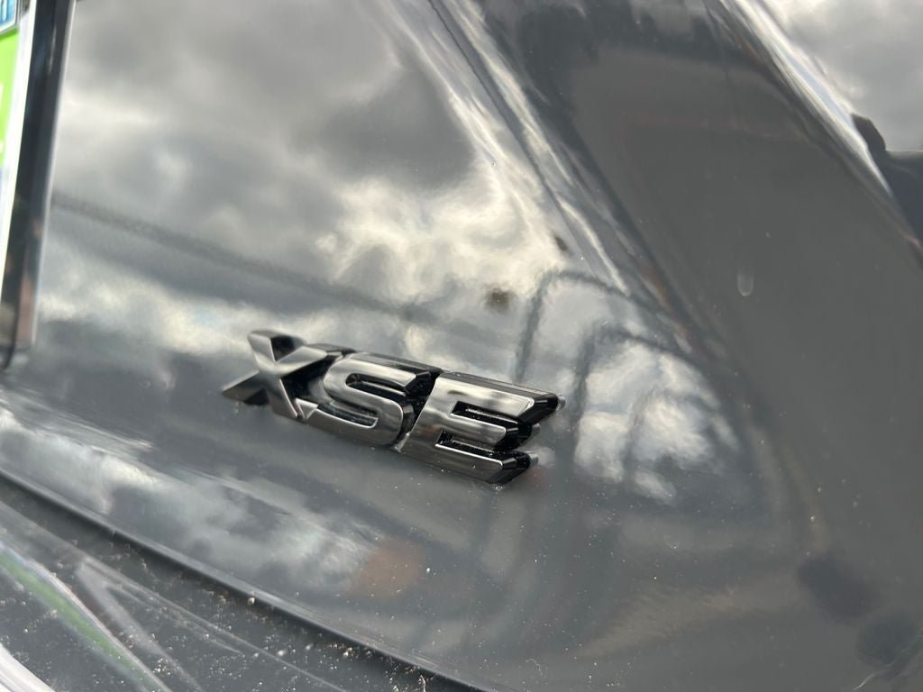 Used 2026 Toyota Camry XSE FWD image 34