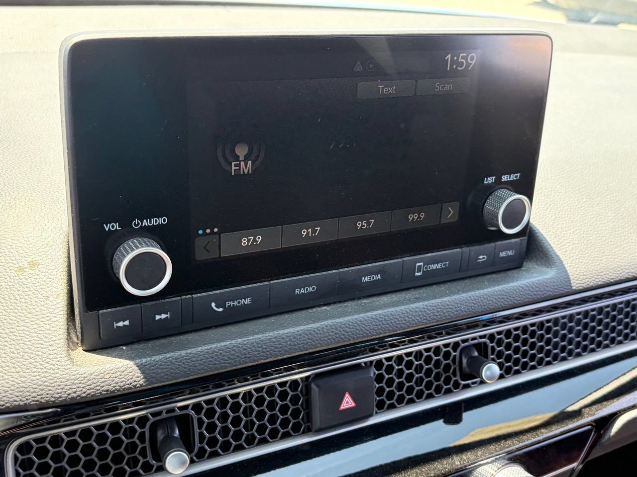 Used 2025 Honda Civic Sport image 9