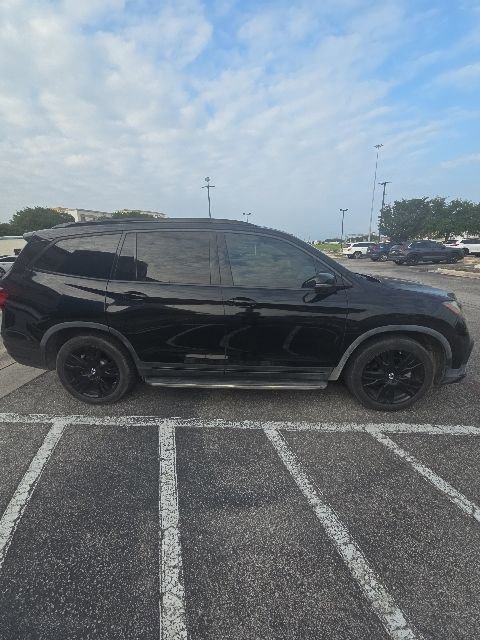 Used 2020 Honda Pilot Black Edition image 1