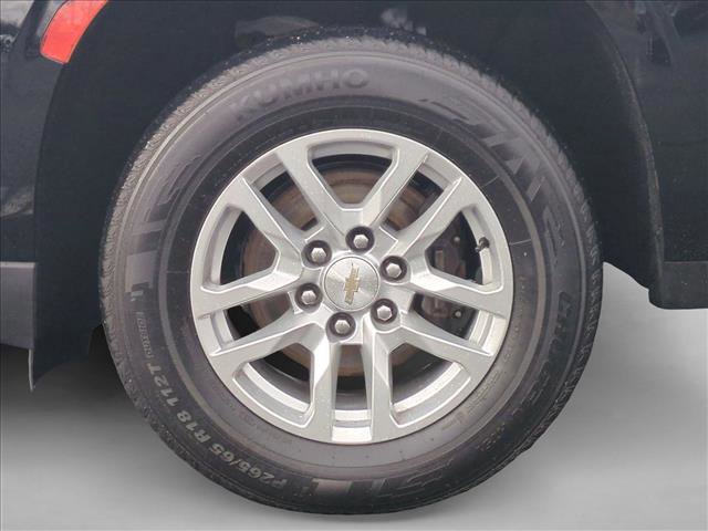 Used 2021 Chevrolet Suburban LS image 24