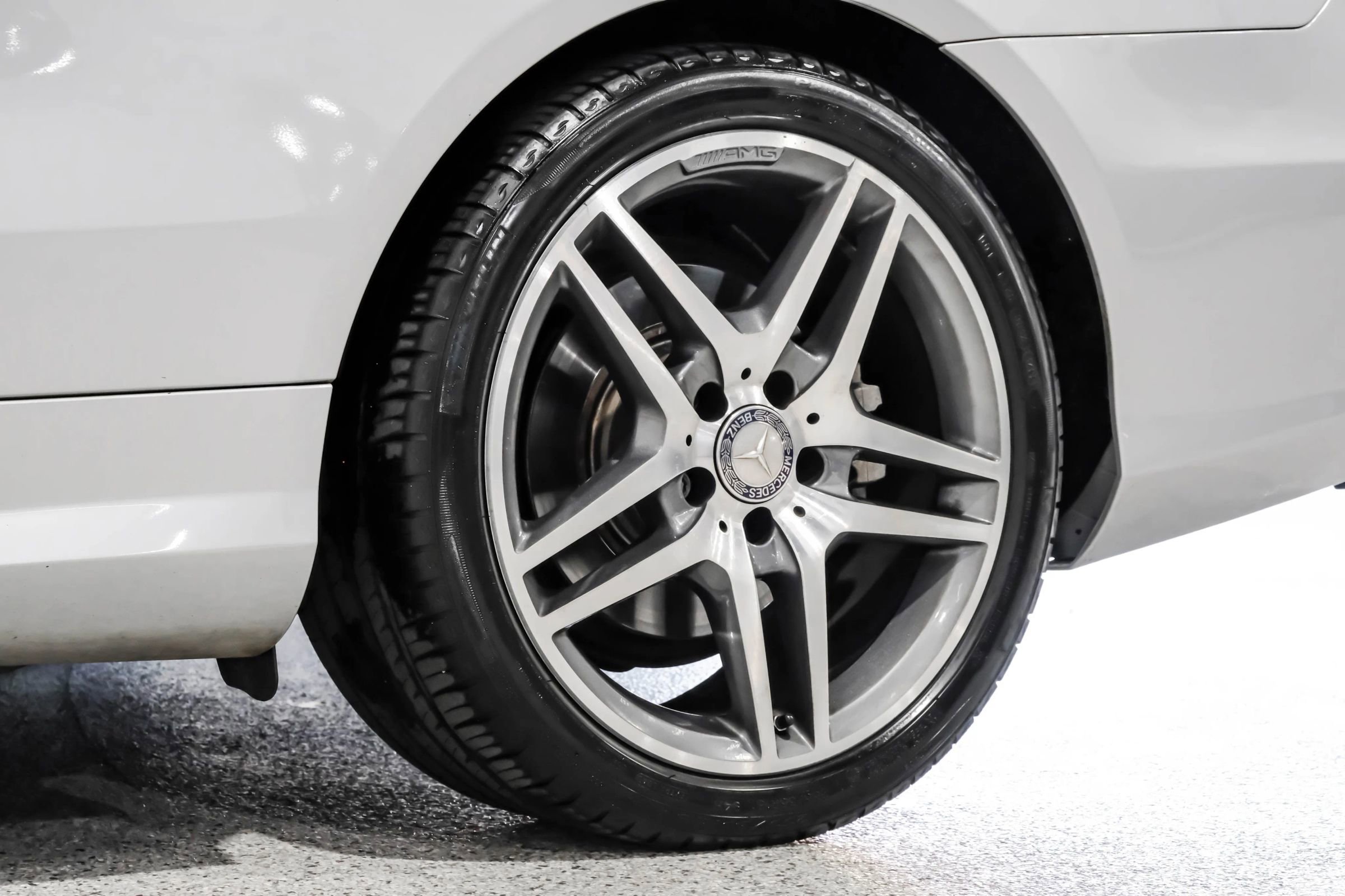 Used 2014 Mercedes-Benz E 550 Cabriolet image 60