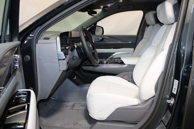 New 2025 Cadillac Escalade IQ Luxury 1 AWD/4WD image 5