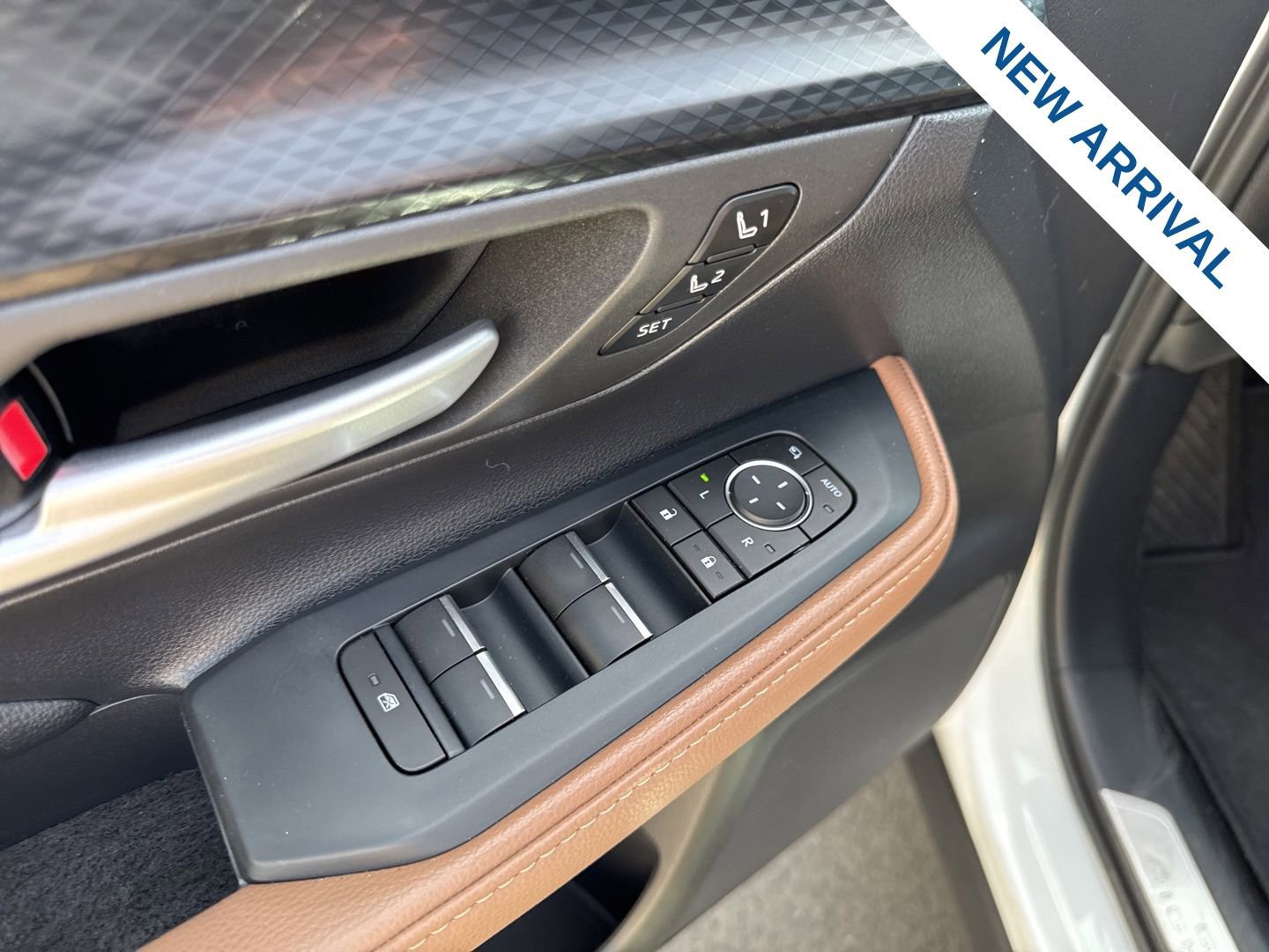 Used 2024 Toyota Grand Highlander AWD Hybrid image 20