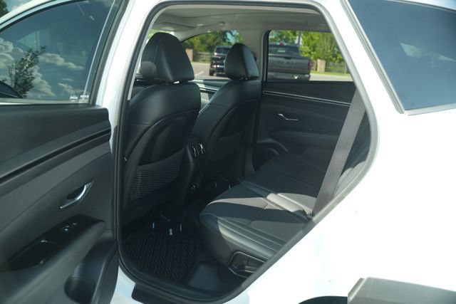Used 2022 Hyundai Tucson Limited AWD/4WD image 16