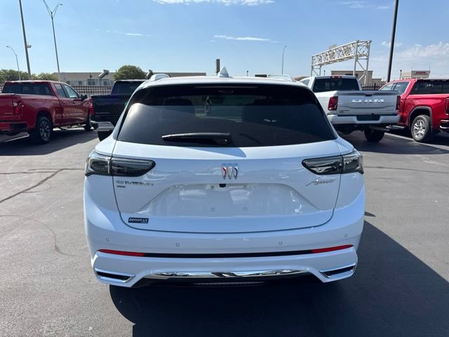 Used 2026 Buick Envision Avenir AWD/4WD image 4