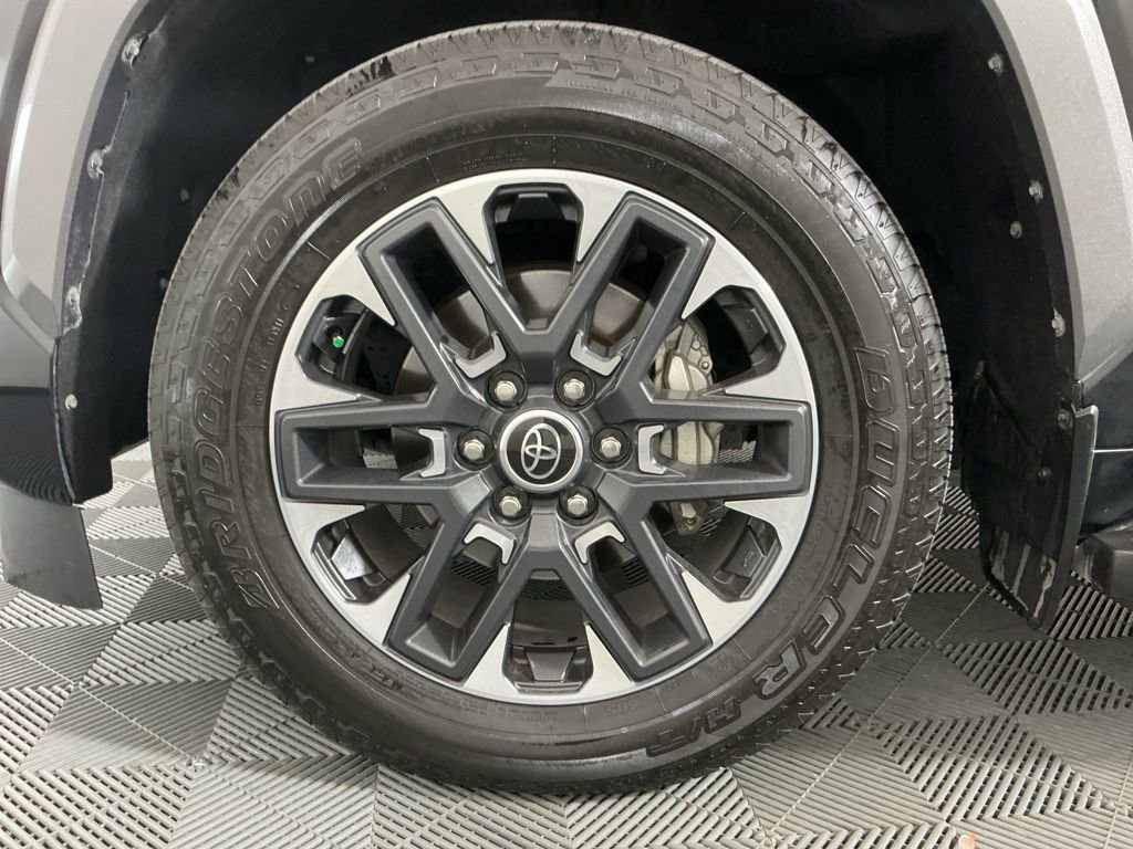 Used 2023 Toyota Sequoia Limited image 34