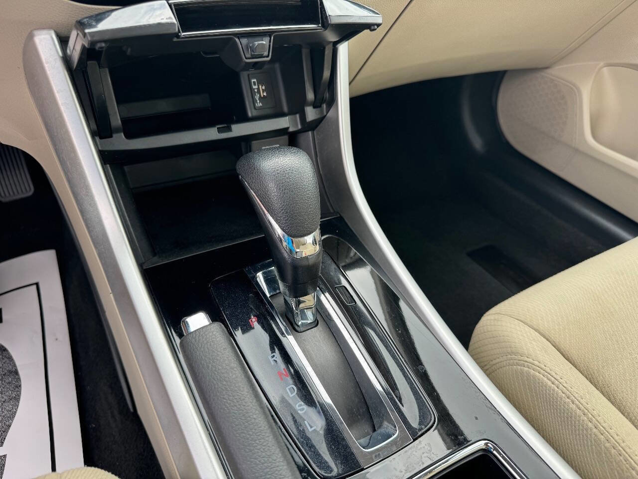 Used 2016 Honda Accord EX image 14