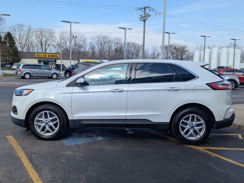 Used 2022 Ford Edge SEL w/ Convenience Package image 6