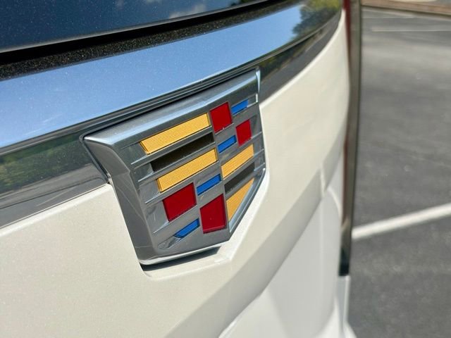 Used 2021 Cadillac Escalade Premium Luxury w/ Driver Assist Tech Package image 15