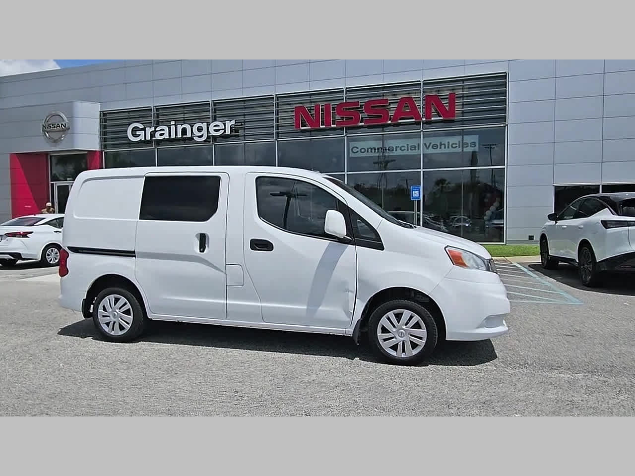 Used 2020 Nissan NV200 SV w/ Back Door Glass Package FWD image 38