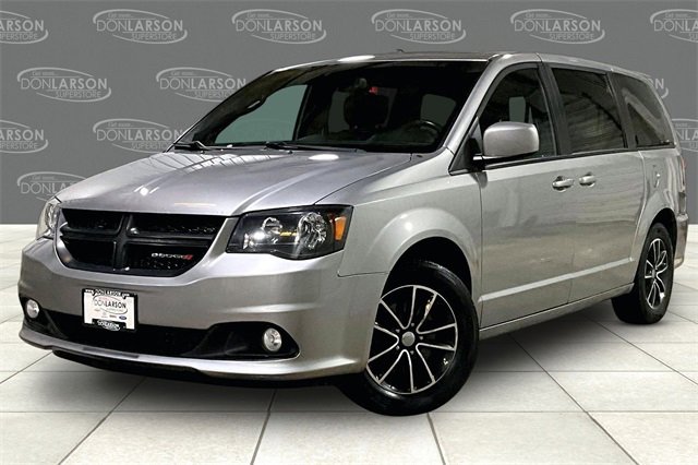 Used 2018 Dodge Grand Caravan SXT w/ Blacktop Package image 3