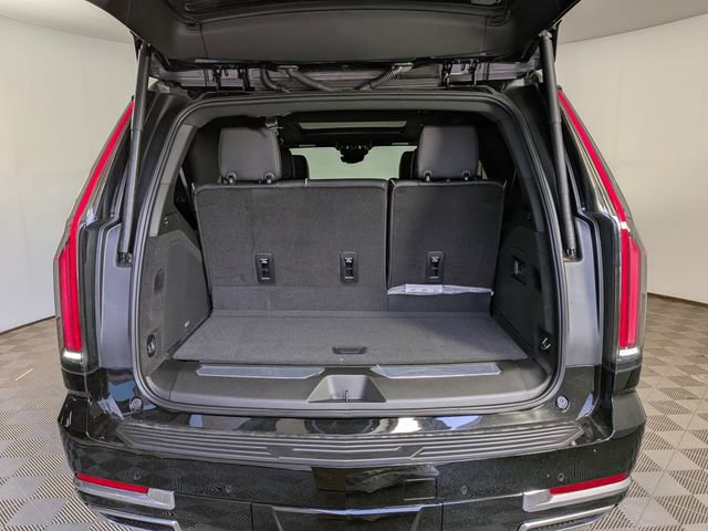 New 2026 Cadillac Escalade Luxury w/ Touring Package AWD/4WD image 14