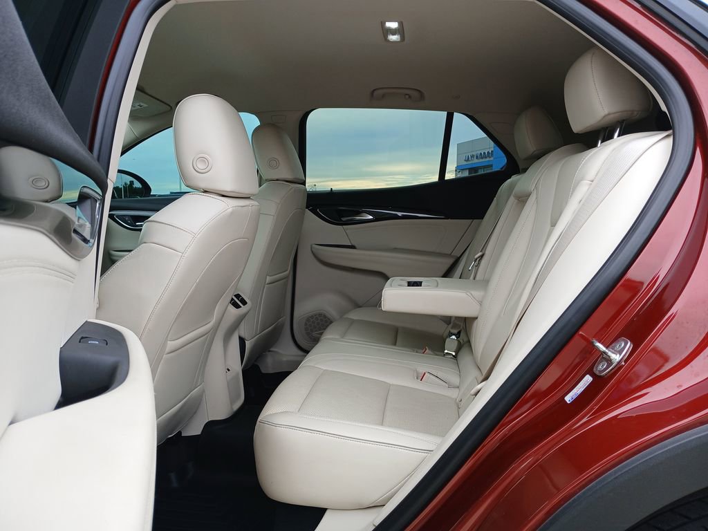 Used 2021 Buick Envision Essence FWD image 26