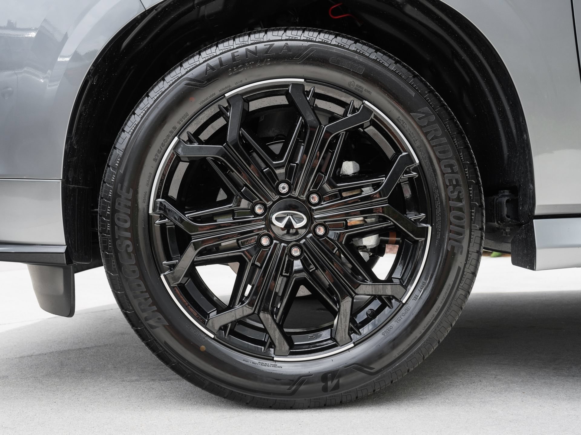 Certified 2026 INFINITI QX80 4WD image 29