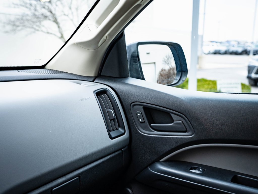 Used 2021 Chevrolet Colorado W/T w/ Custom Special Edition image 33