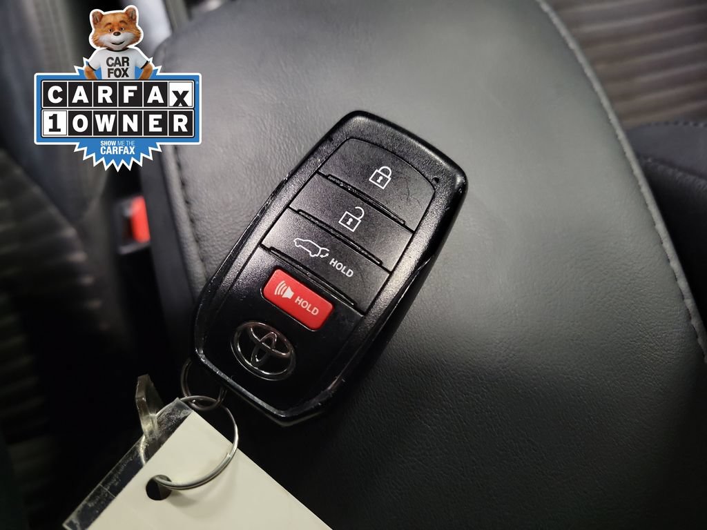 Used 2024 Toyota Corolla Cross AWD Hybrid w/ Convenience Package image 20