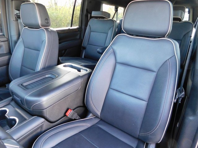 Certified 2023 Chevrolet Suburban Premier image 16