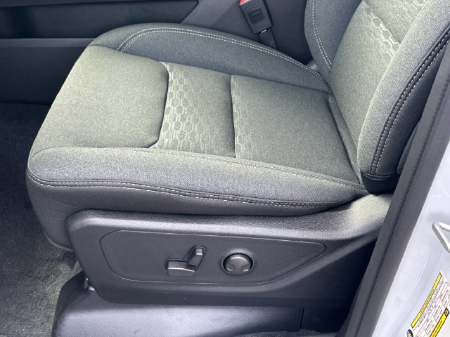 New 2027 RAM 1500 4x4 Crew Cab image 11