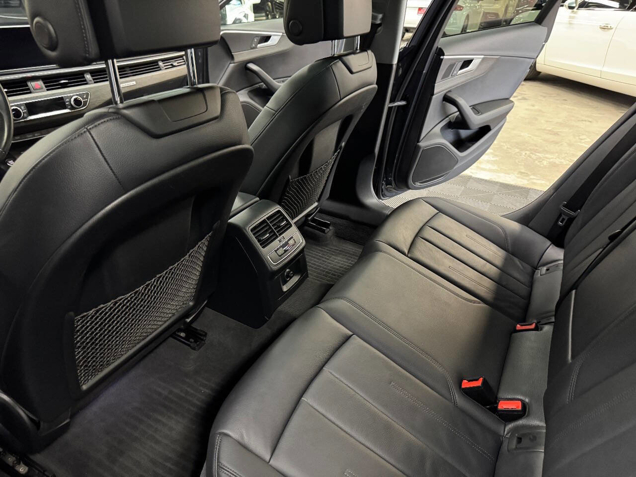 Used 2018 Audi A4 2.0T allroad Premium image 41