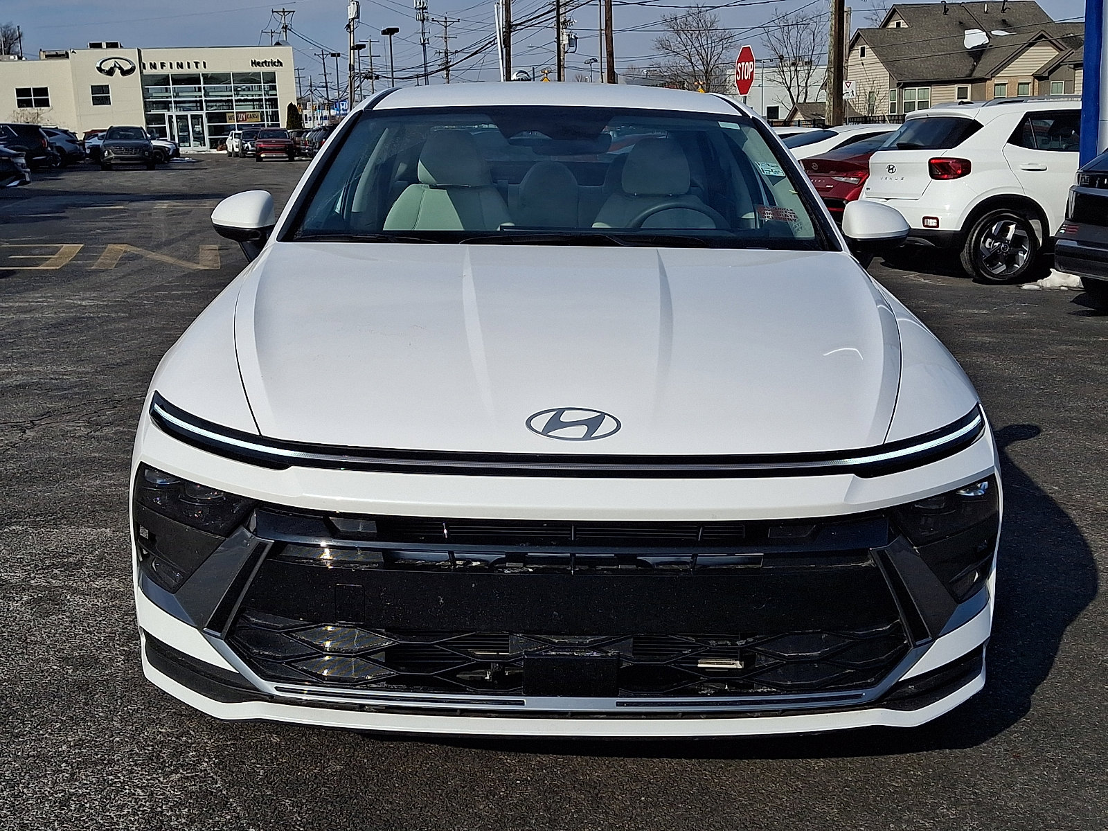 Certified 2025 Hyundai Sonata SE image 2