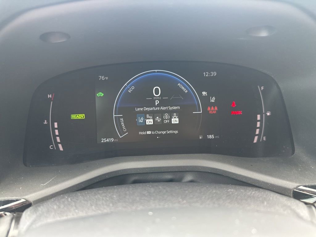 Used 2025 Toyota Camry LE image 17