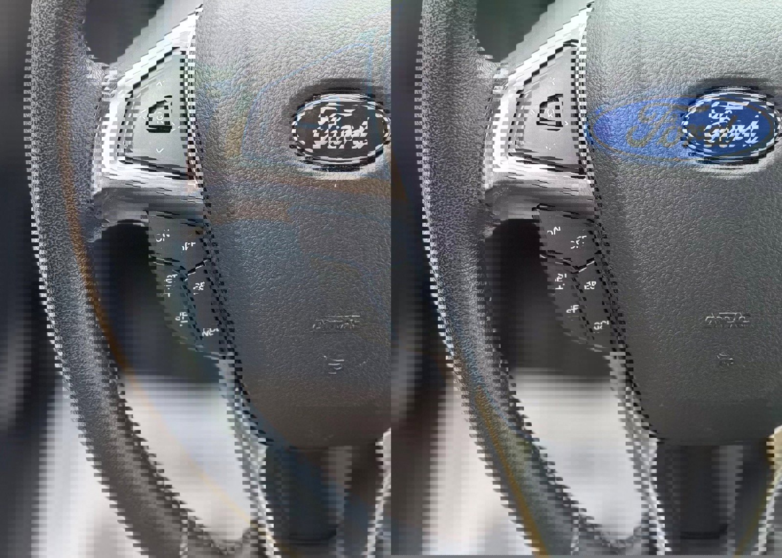 Certified 2024 Ford Edge SEL w/ Convenience Package image 29