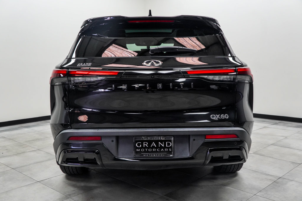 Used 2023 INFINITI QX60 Pure FWD image 9