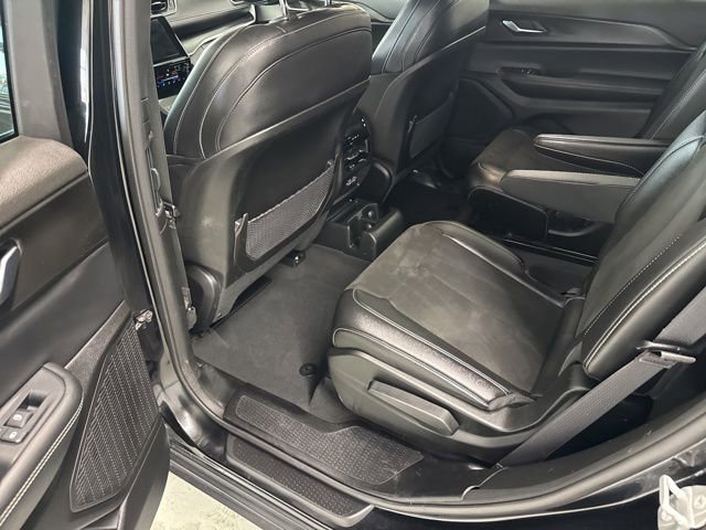 Used 2023 Jeep Grand Cherokee L Laredo image 20