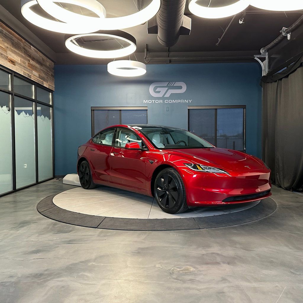 Used 2025 Tesla Model 3 Long Range image 1