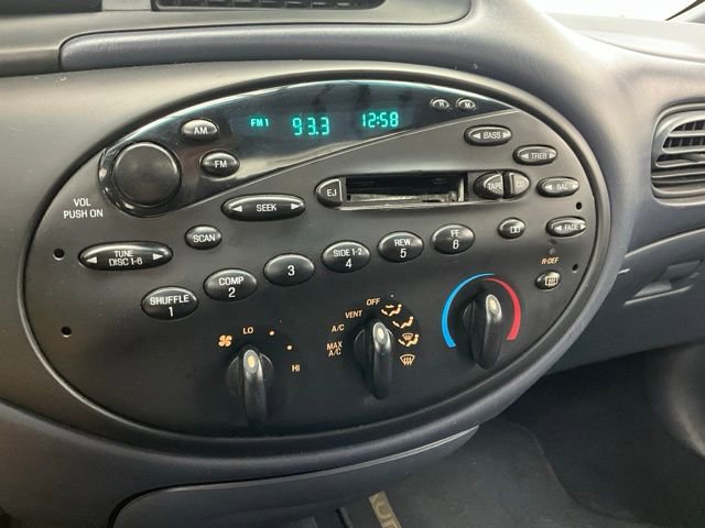 Used 1999 Ford Taurus SE image 5