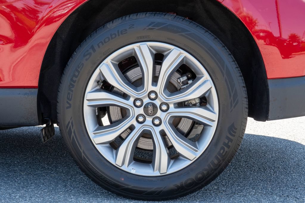Used 2024 Ford Edge Titanium AWD/4WD image 30