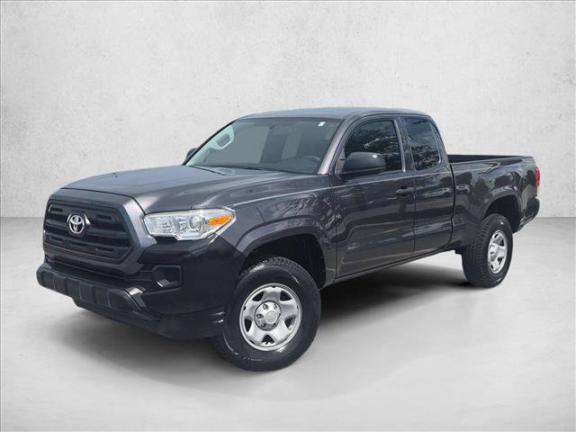 Used 2017 Toyota Tacoma SR RWD image 2