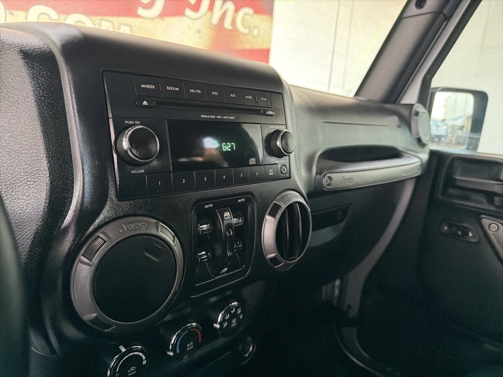 Used 2017 Jeep Wrangler Unlimited Sport w/ Quick Order Package 24S image 23