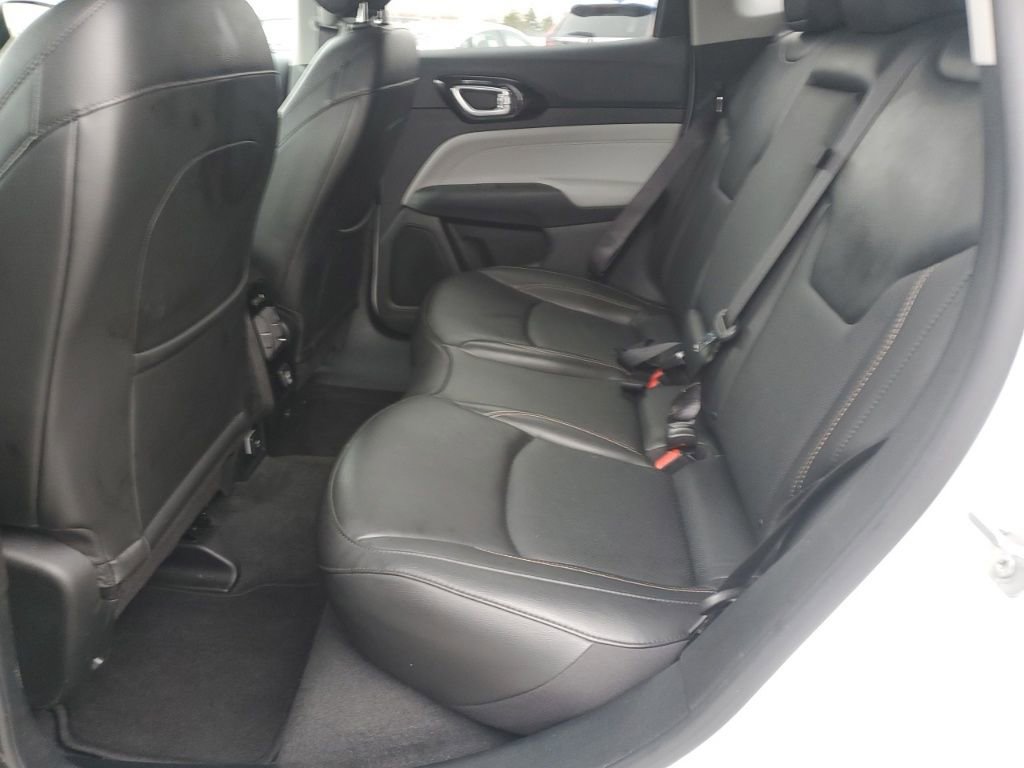 Used 2022 Jeep Compass Limited image 24