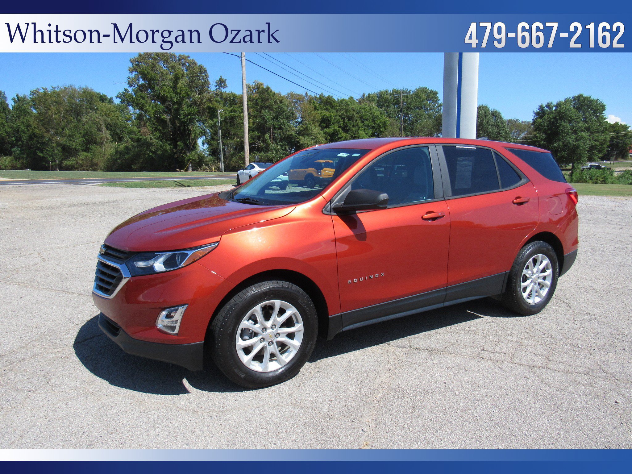 Used 2020 Chevrolet Equinox LS w/ LS Convenience Package FWD image 4
