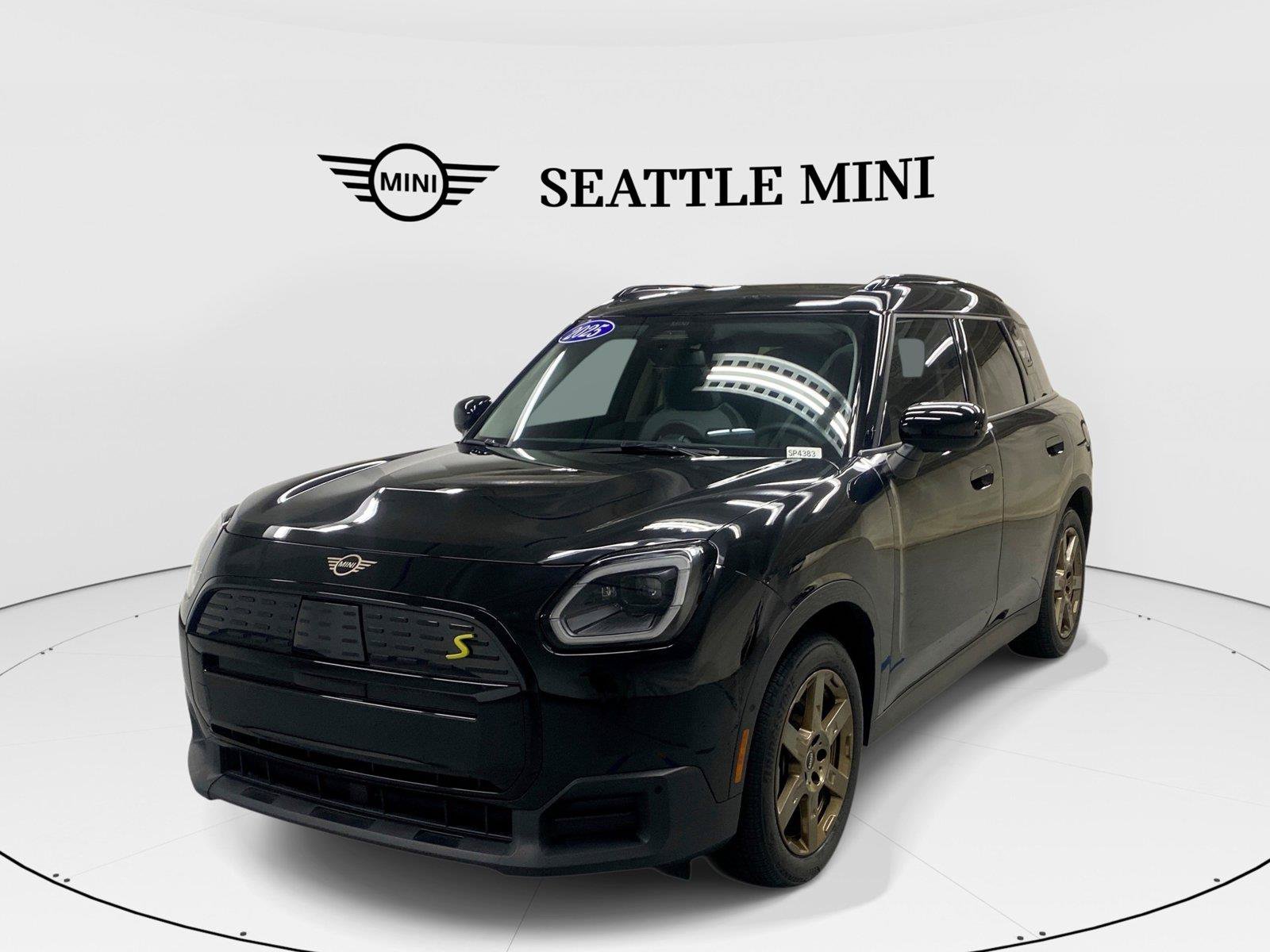 Used 2025 MINI Cooper Countryman SE AWD/4WD image 1