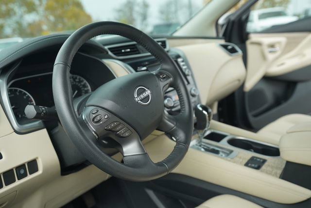 Used 2024 Nissan Murano SV image 27