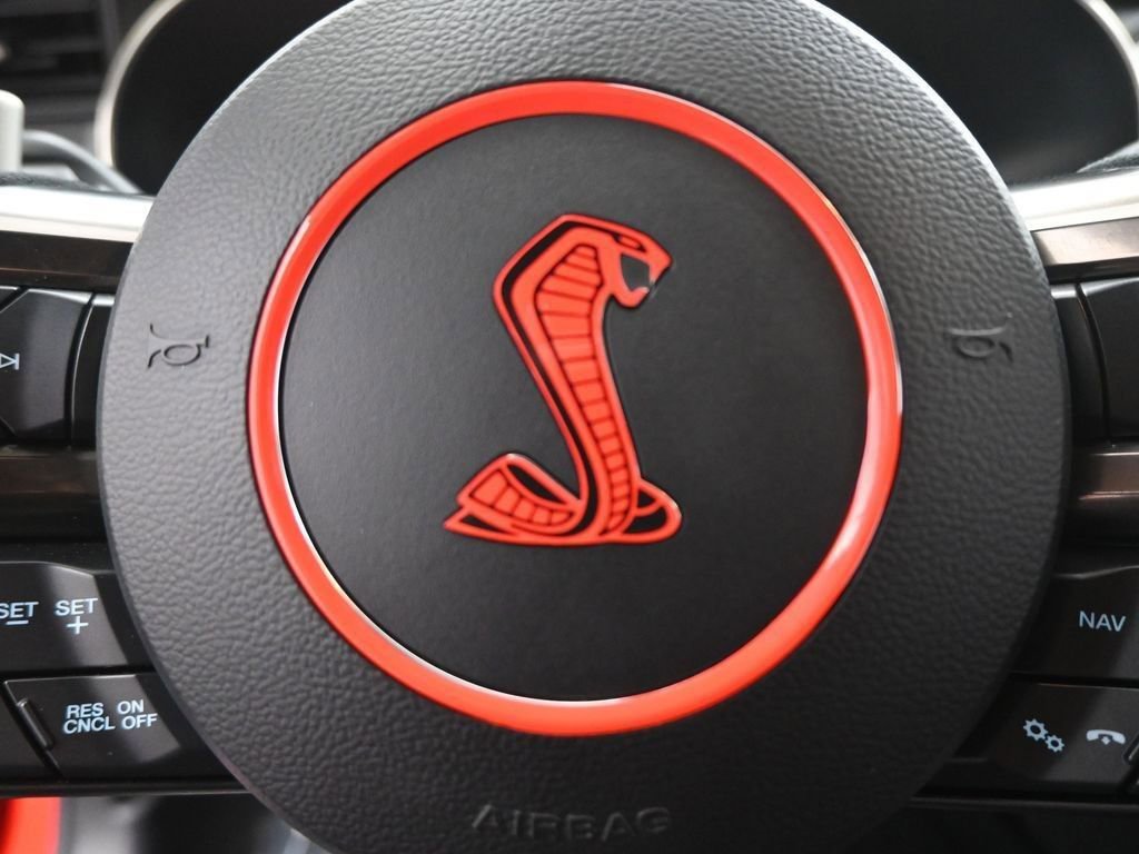 Used 2020 Ford Mustang Shelby GT500 w/ Technology Package image 8